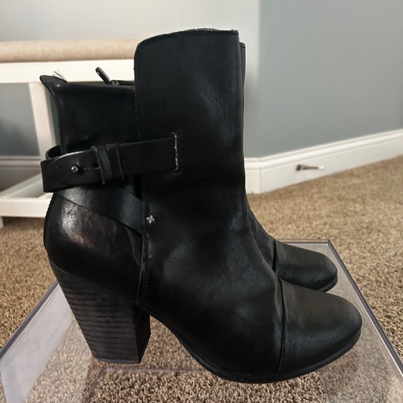 Rag and Bone Kinsey Ankle Boot - Picture 4 of 6
